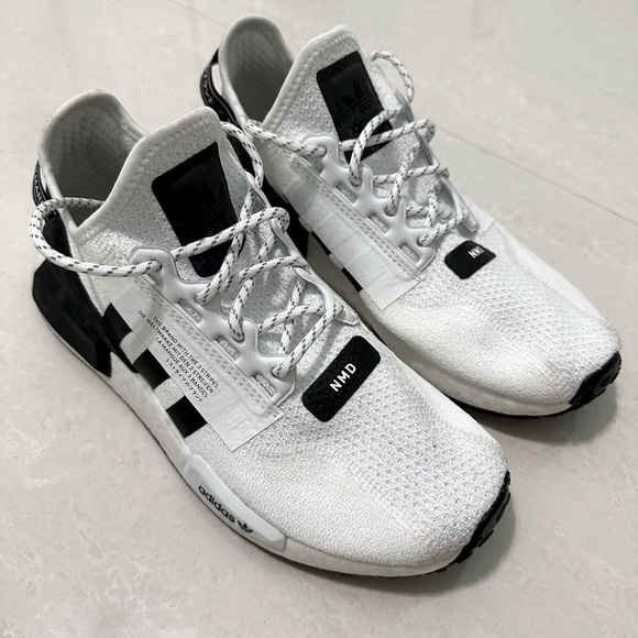 Adidas White NMD R1 V2 - Picture 1 of 6